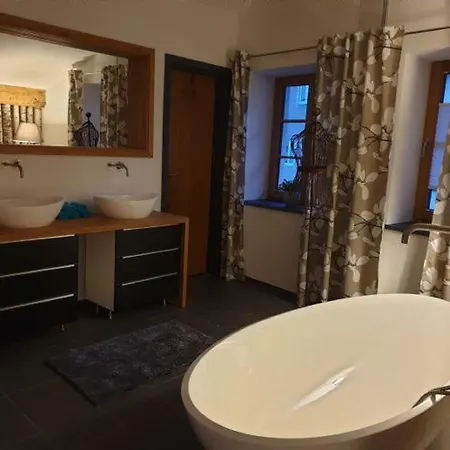 Viktoria 公寓 福森