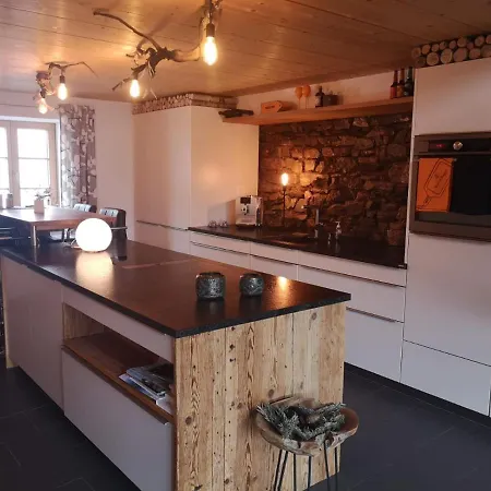 Viktoria アパート