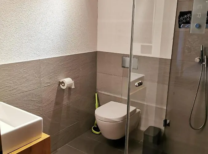 Viktoria Appartement *